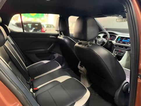 VOLKSWAGEN T CROSS HL TSI AE