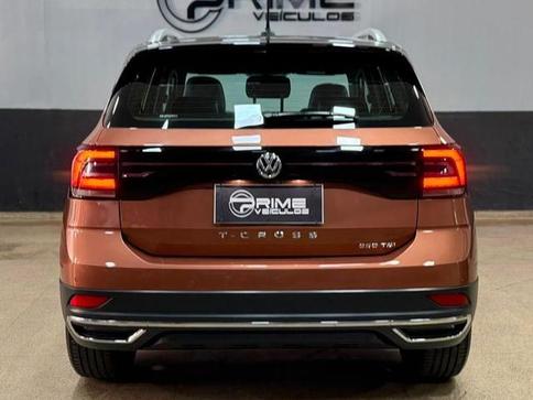 VOLKSWAGEN T CROSS HL TSI AE