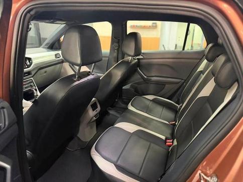 VOLKSWAGEN T CROSS HL TSI AE