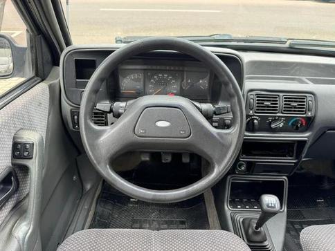 FORD ESCORT 1.8 GHIA