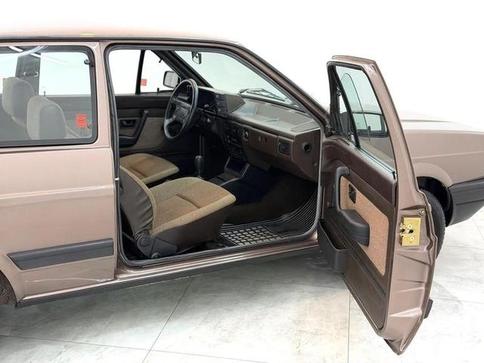 VOLKSWAGEN VOYAGE GL 1.8 2P