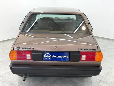 VOLKSWAGEN VOYAGE GL 1.8 2P