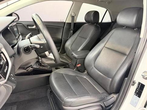 KIA Rio 1.6 EX
