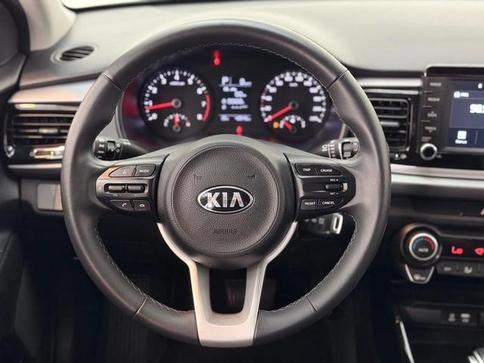 KIA Rio 1.6 EX