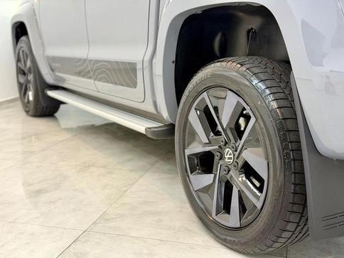 VOLKSWAGEN AMAROK 3.0 V6 TDI DIESEL HIGHLINE EXTREME CD 4X4 AUT