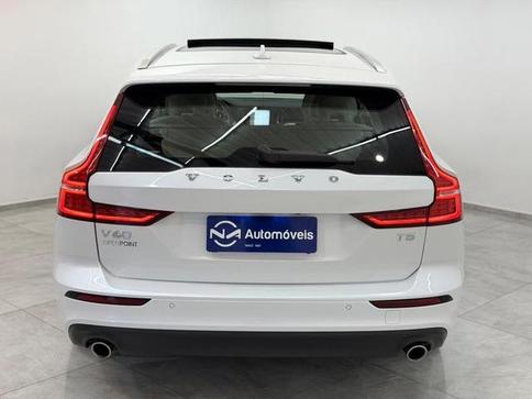 VOLVO V60 T-5 MOMENTUM 2.0 5P