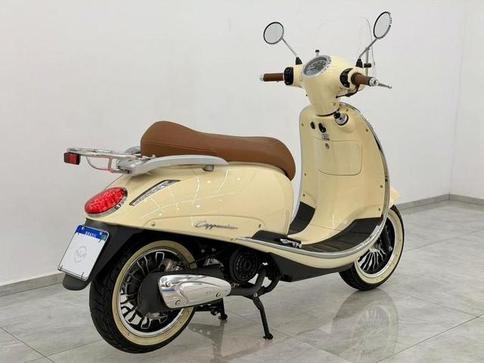 MOTORINO CAPPUCCINO 150 CC
