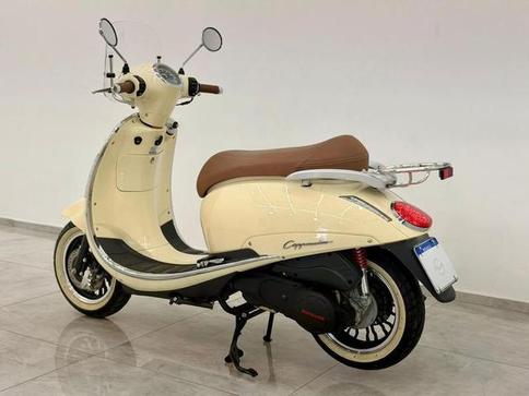 MOTORINO CAPPUCCINO 150 CC