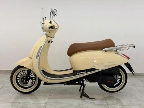MOTORINO CAPPUCCINO 150 CC