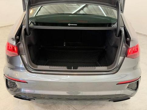 AUDI A3 SEDAN PERFORMANCE BLACK 2.0 TFSI