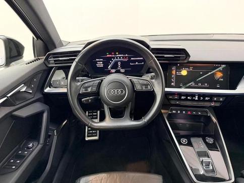 AUDI A3 SEDAN PERFORMANCE BLACK 2.0 TFSI