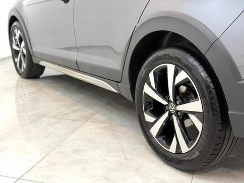 VOLKSWAGEN NIVUS HIGHLINE 1.0 200 TSI FLEX AUT.