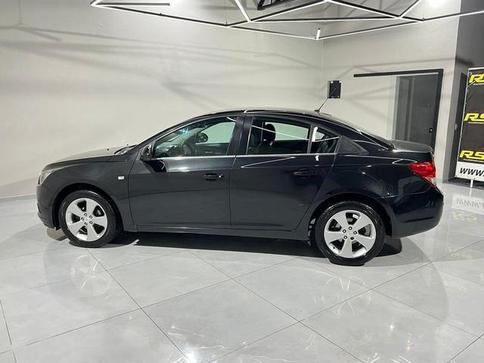 CHEVROLET CRUZE 1.8 LT 16V FLEX 4P MANUAL