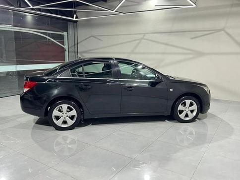 CHEVROLET CRUZE 1.8 LT 16V FLEX 4P MANUAL