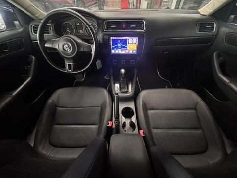 VOLKSWAGEN JETTA 2.0 CONFORTLINE 8V (FLEX) (AUT)