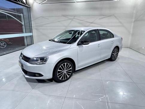 VOLKSWAGEN JETTA 2.0 CONFORTLINE 8V (FLEX) (AUT)