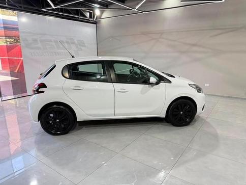 PEUGEOT 208 1.2 ALLURE 12V FLEX 4P MANUAL