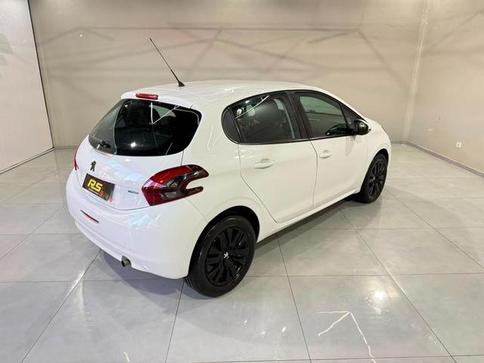 PEUGEOT 208 1.2 ALLURE 12V FLEX 4P MANUAL