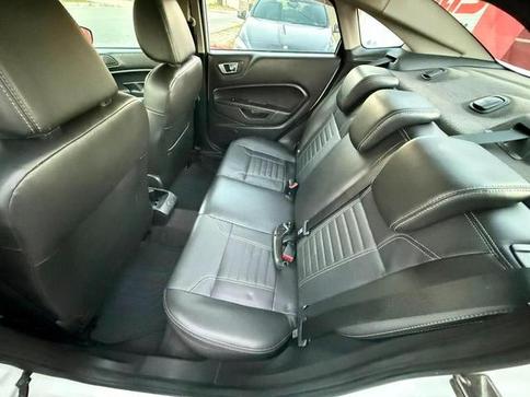 FORD NEW FIESTA SEDAN TITANIUM 1.6 POWERSHIFT