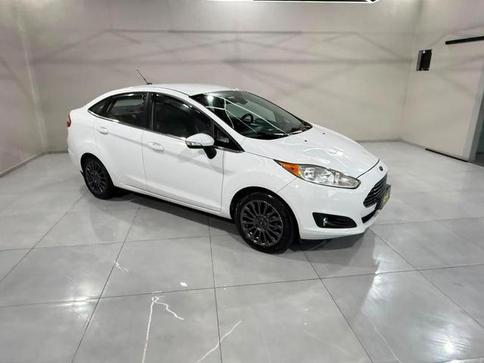 FORD NEW FIESTA SEDAN TITANIUM 1.6 POWERSHIFT