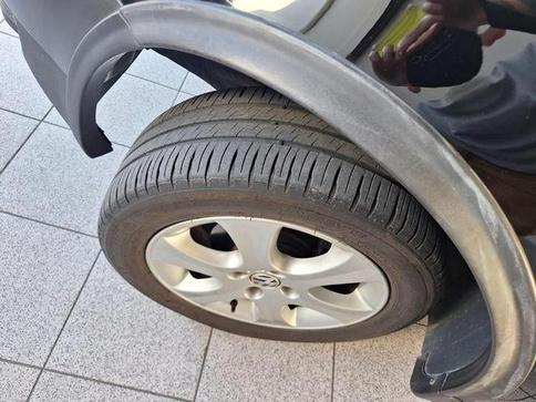 VOLKSWAGEN PARATI 1.6 SURF