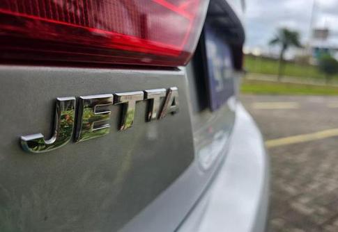 VOLKSWAGEN JETTA 2.0 TSI 16V 4P (TIPTR.)