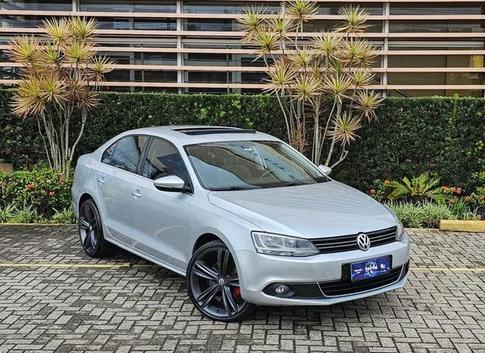 VOLKSWAGEN JETTA 2.0 TSI 16V 4P (TIPTR.)