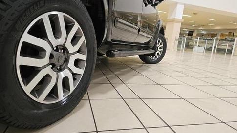 NISSAN FRONTIER SL CD 4X4 2.5TB DIESEL AUT