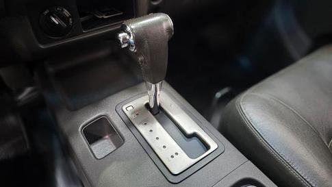 NISSAN FRONTIER SL CD 4X4 2.5TB DIESEL AUT