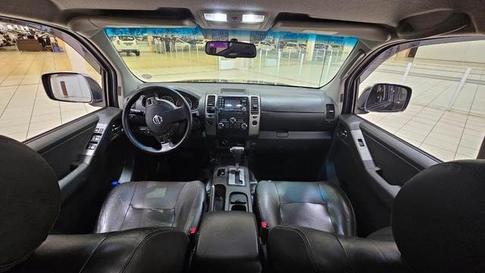 NISSAN FRONTIER SL CD 4X4 2.5TB DIESEL AUT