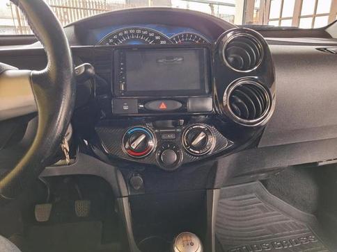 TOYOTA ETIOS 1.5 CROSS FLEX 16V 5P MECANICO