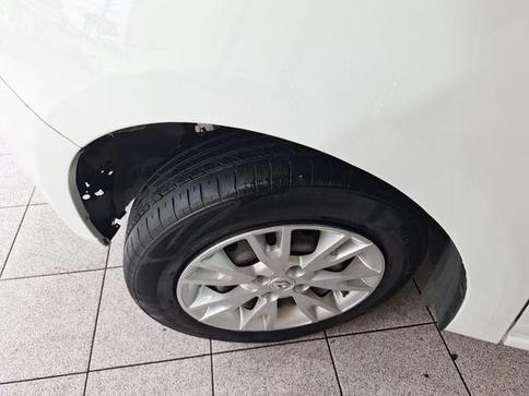 RENAULT LOGAN ZEN10MT