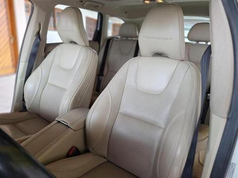 VOLVO XC 60 2.0 T6 INS