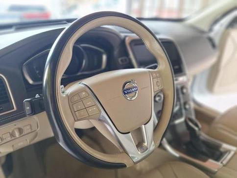 VOLVO XC 60 2.0 T6 INS