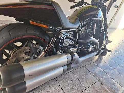 HARLEY-DAVIDSON VRSCDX