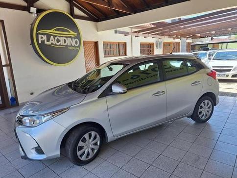 TOYOTA YARIS HATCH XL PLUS 1.5