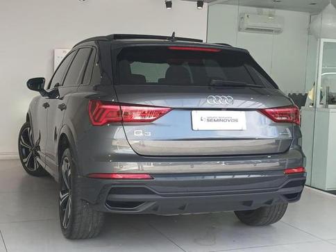 AUDI Q3 PERFORMANCE BLACK SLINE 2.0 QUATTRO