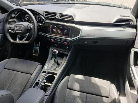 AUDI Q3 PERFORMANCE BLACK SLINE 2.0 QUATTRO