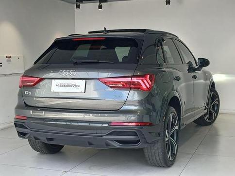 AUDI Q3 PERFORMANCE BLACK SLINE 2.0 QUATTRO