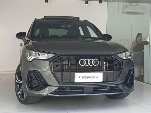 AUDI Q3 PERFORMANCE BLACK SLINE 2.0 QUATTRO