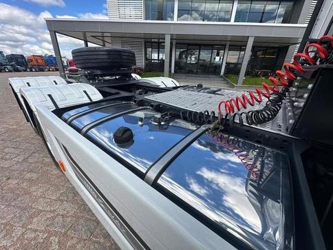 IVECO S-WAY 480 MEGA CAB 6x2 (DIESEL)(E6)