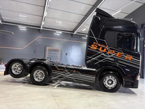 SCANIA R460 A6X2