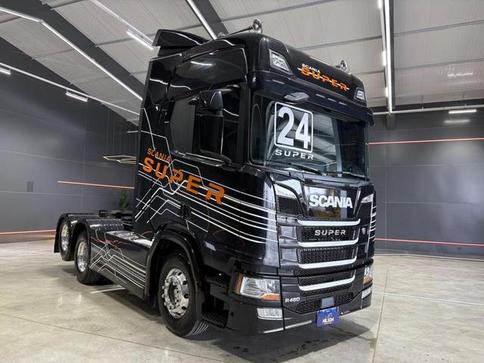 SCANIA R460 A6X2