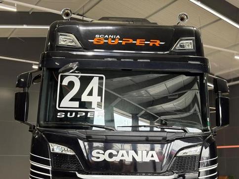 SCANIA R460 A6X2