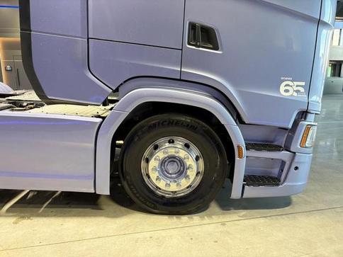 SCANIA S450 A6X2