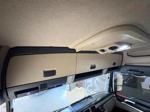 VOLKSWAGEN METEOR 28.480 6X2 2P (DIESEL)(E6)