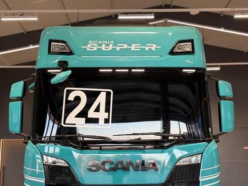 SCANIA R460 A4X2