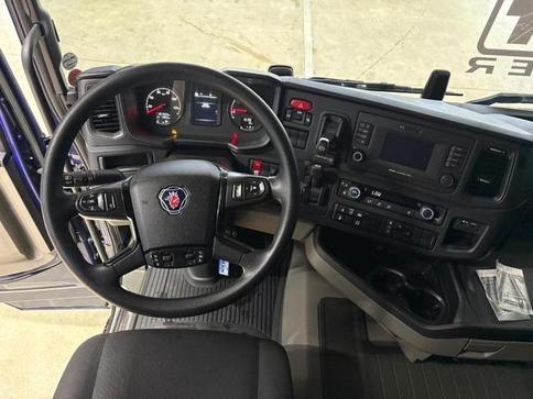 SCANIA R460 A4X2