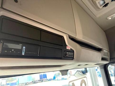 SCANIA R460 A4X2