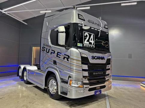 SCANIA R460 A6X2